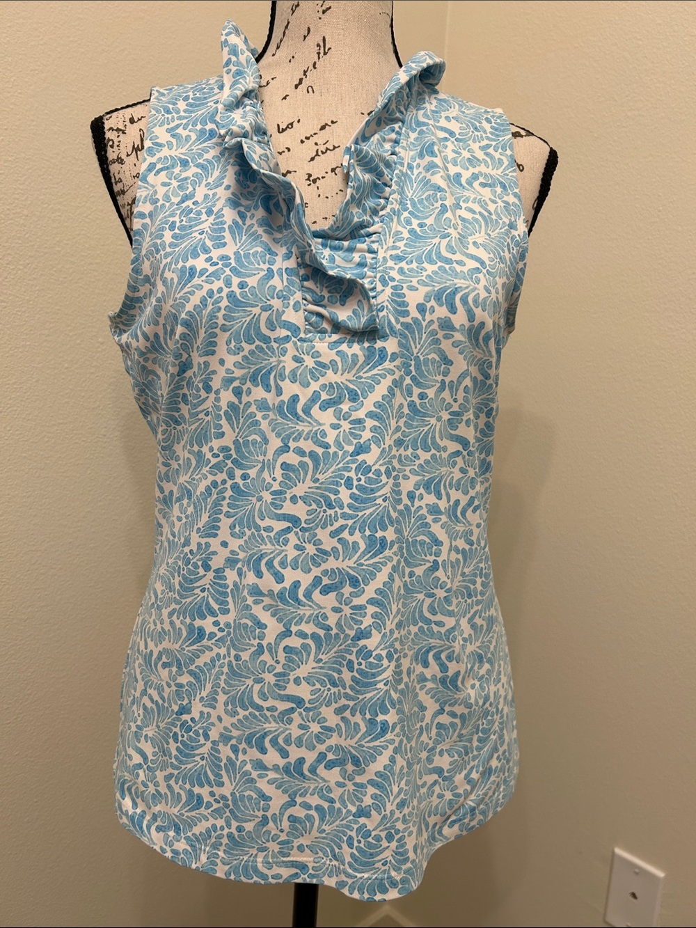 J.McLaughlin Ruffle Neck Top in Tiffany Blue Floral